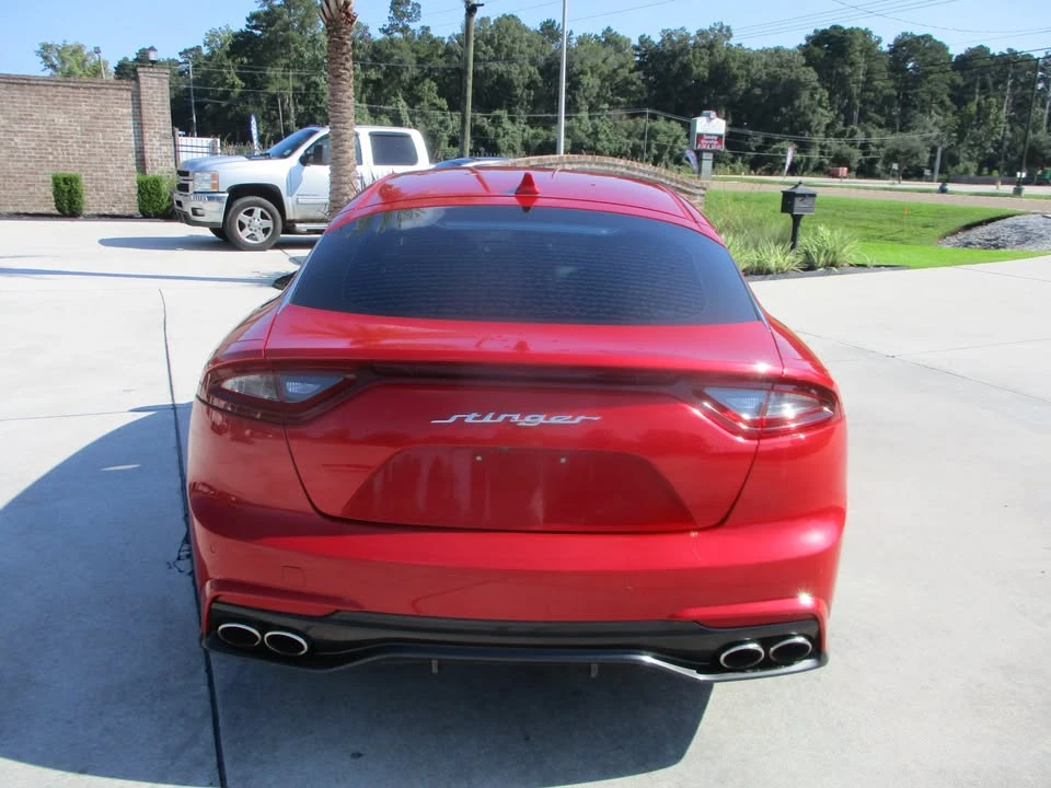 2019 Kia Stinger - Image 8 of 15