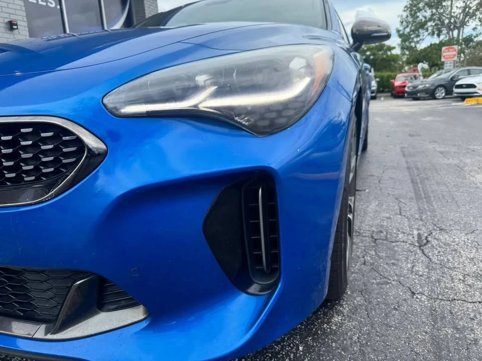 2019 Kia Stinger - Image 10 of 20