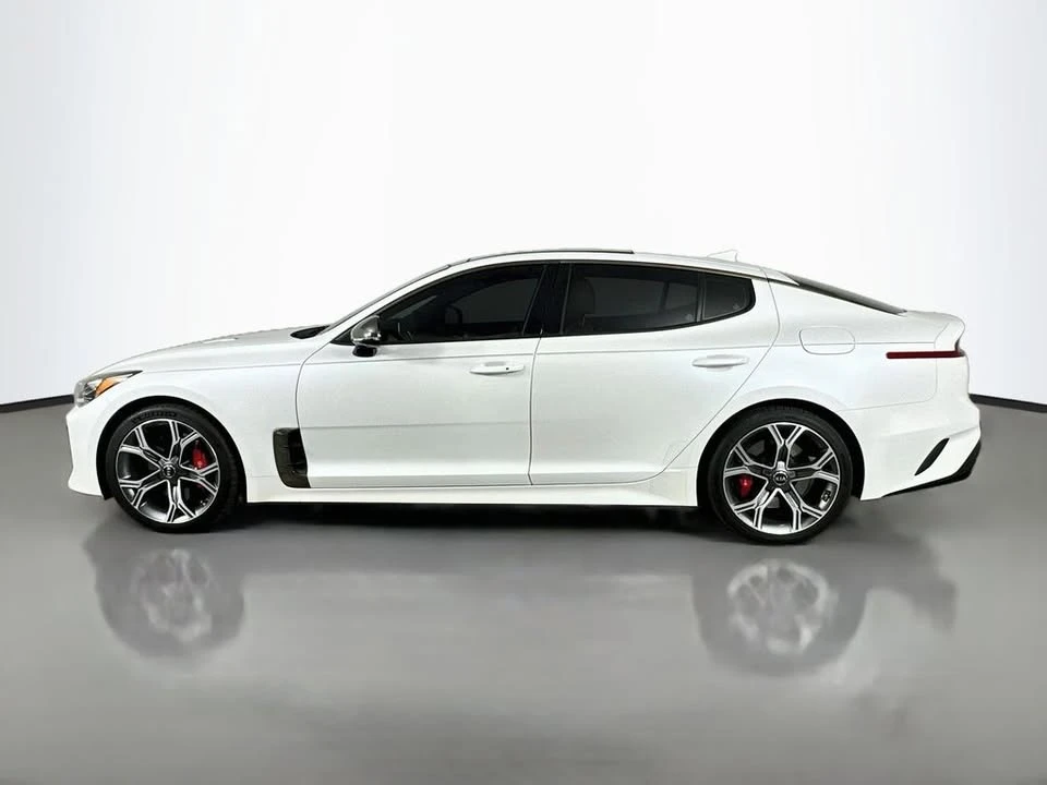 2019 Kia Stinger - Image 10 of 20