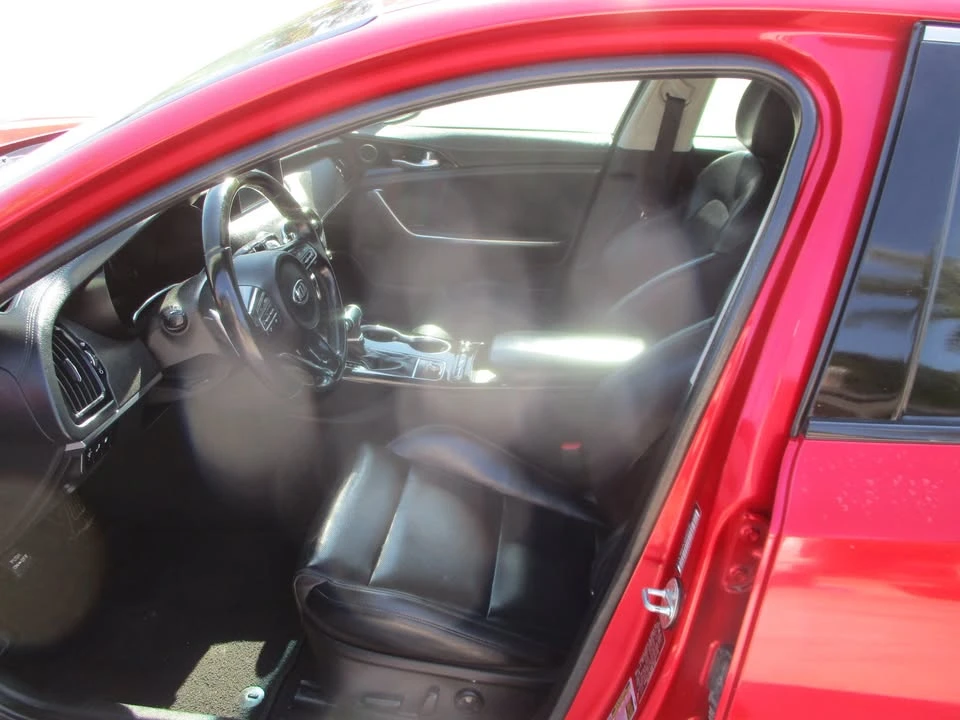 2019 Kia Stinger - Image 12 of 15