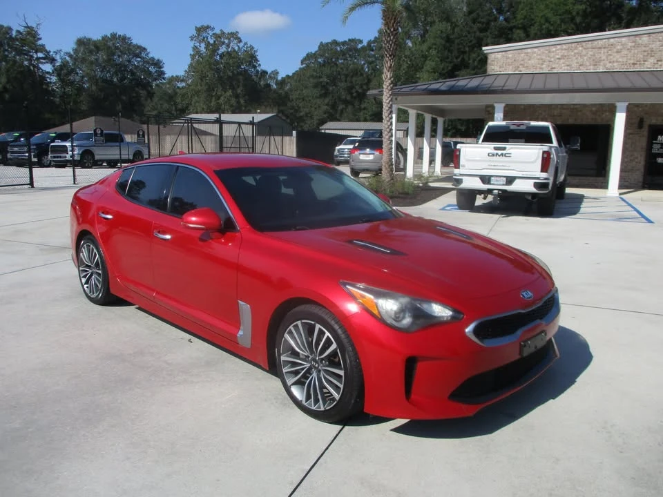 2019 Kia Stinger - Image 2 of 15