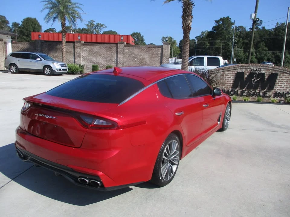 2019 Kia Stinger - Image 9 of 15