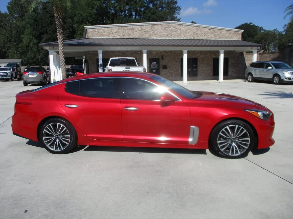 2019 Kia Stinger - Image 10 of 15