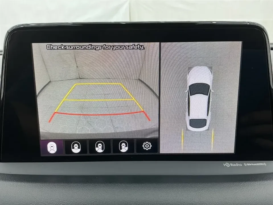 2019 Kia Stinger - Image 16 of 20