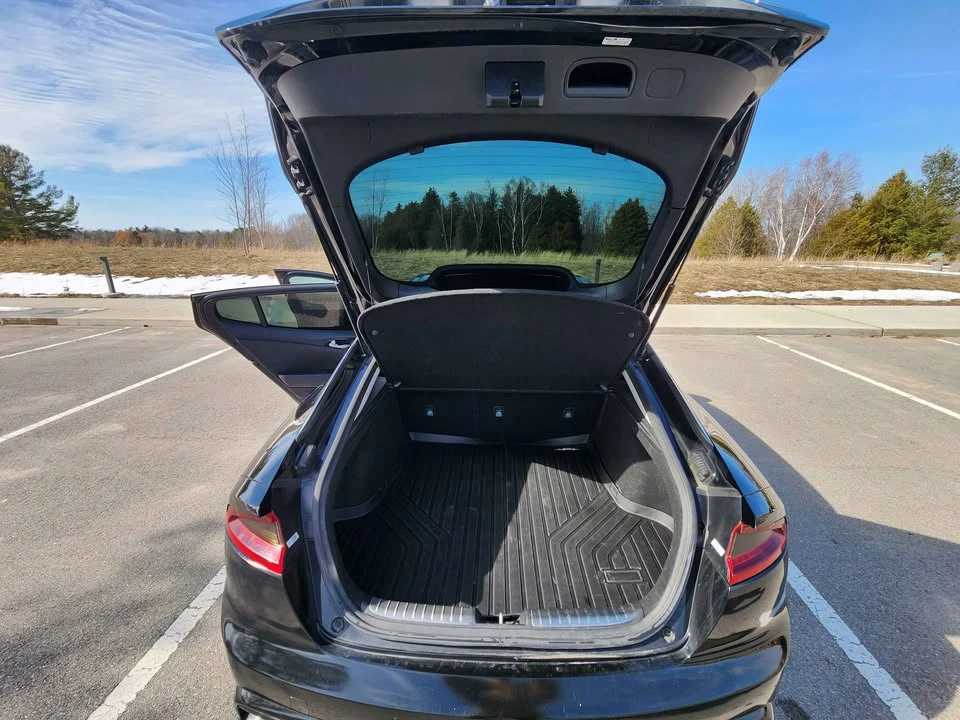 2019 Kia Stinger - Image 9 of 10