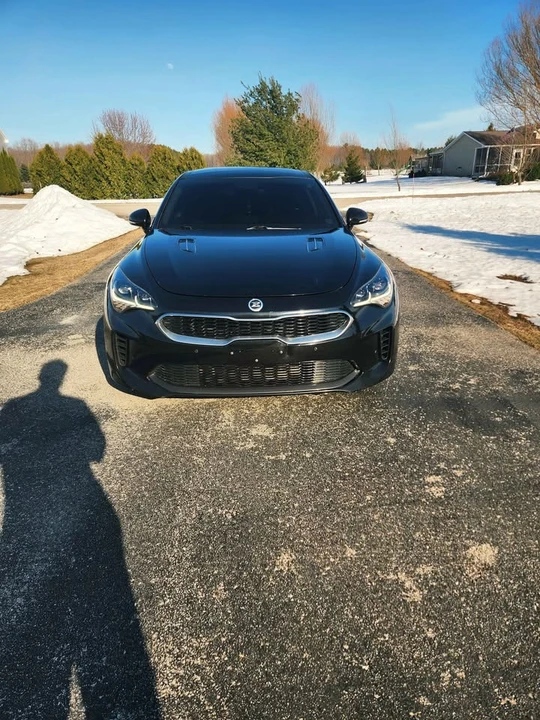 2019 Kia Stinger - Image 4 of 10