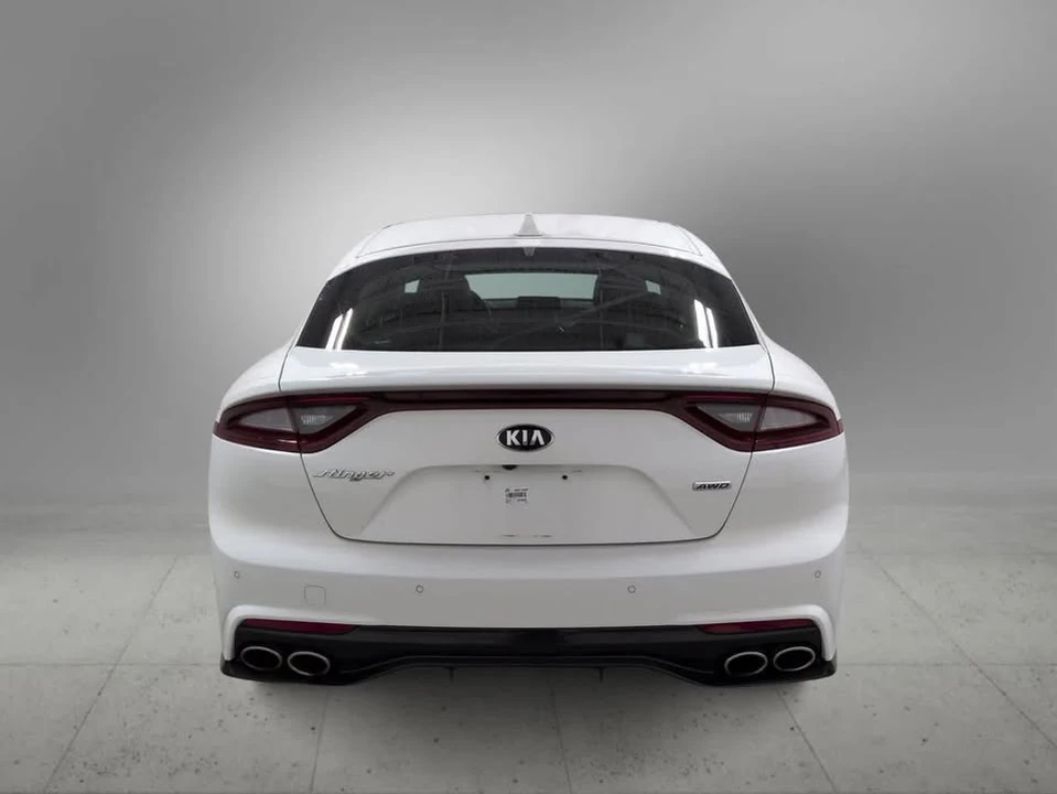 2019 Kia Stinger - Image 6 of 18