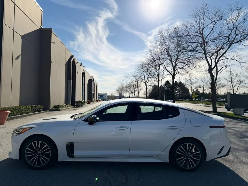 2019 Kia Stinger - Image 5 of 20