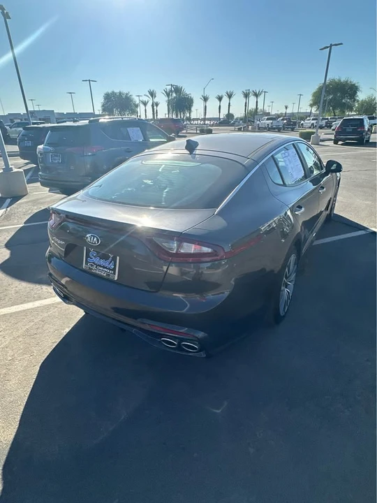 2019 Kia Stinger - Image 4 of 4
