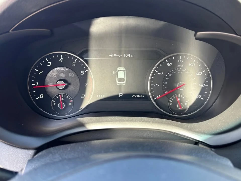 2019 Kia Stinger - Image 12 of 19