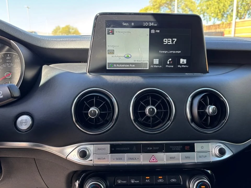 2019 Kia Stinger - Image 13 of 19