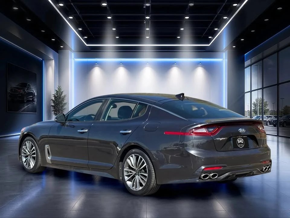 2019 Kia Stinger - Image 5 of 19