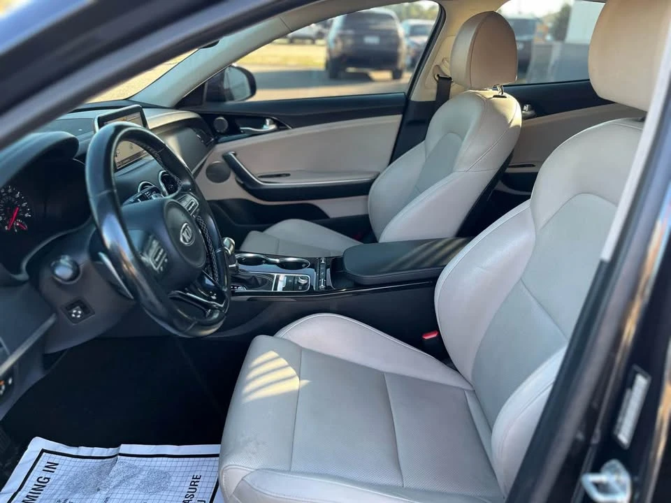 2019 Kia Stinger - Image 17 of 17