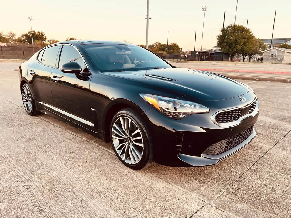 2019 Kia Stinger - Image 3 of 20