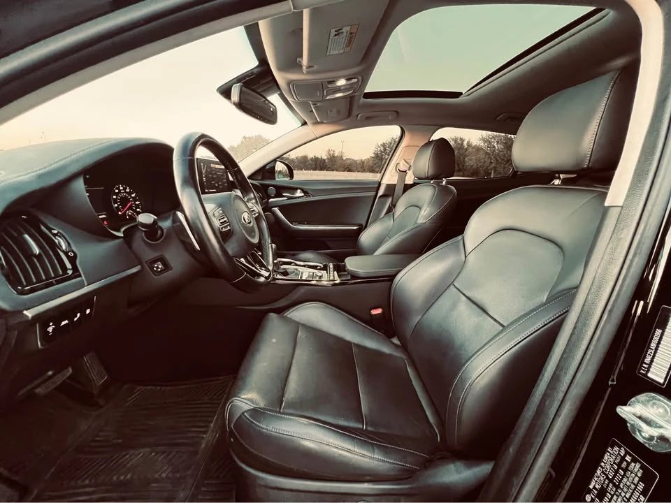 2019 Kia Stinger - Image 15 of 20