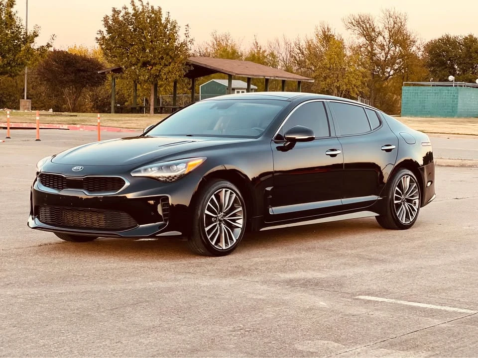 2019 Kia Stinger - Image 12 of 20