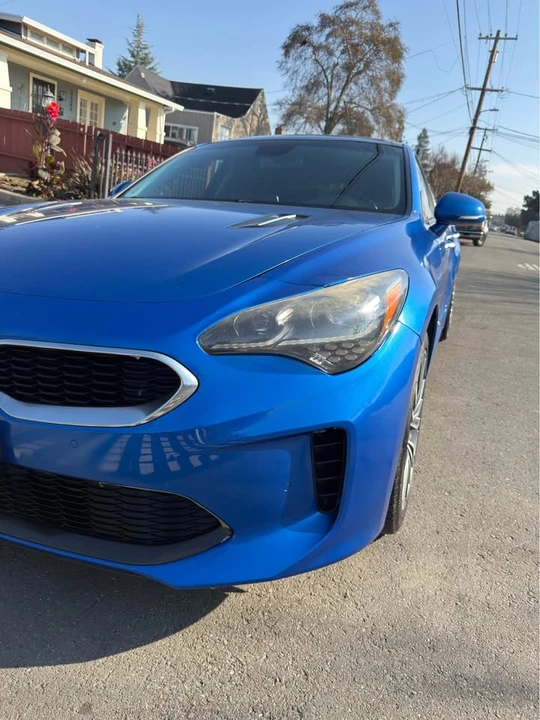 2019 Kia Stinger - Image 3 of 14