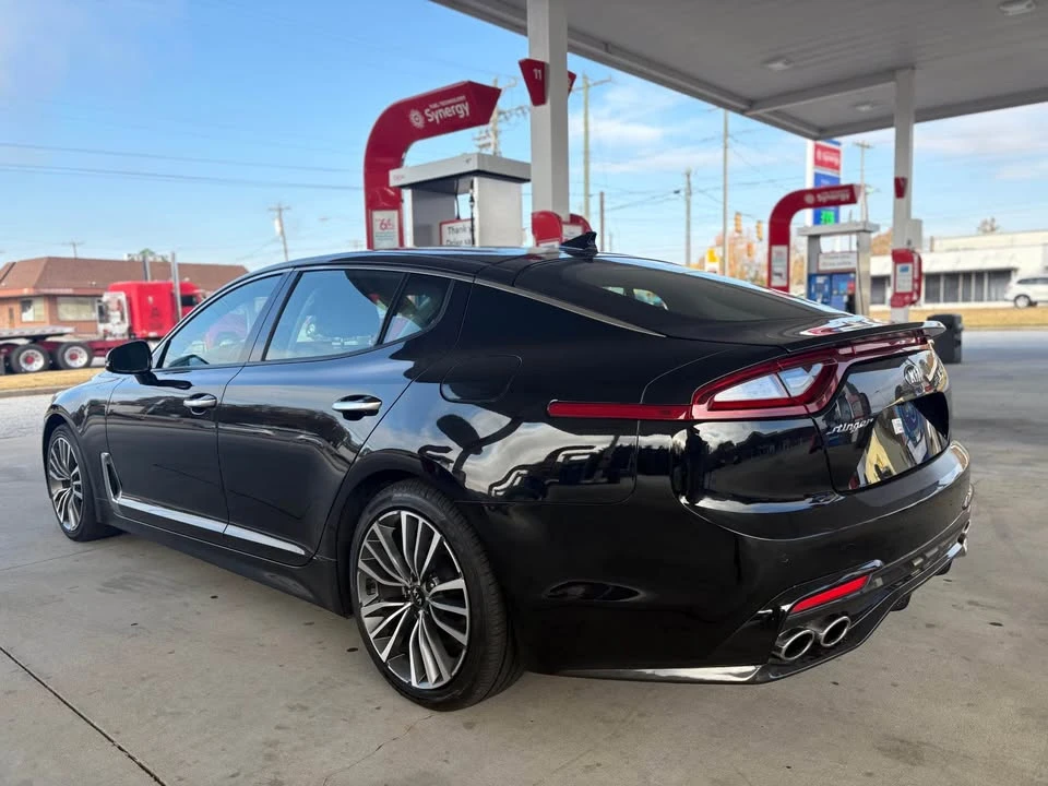 2019 Kia Stinger - Image 4 of 18