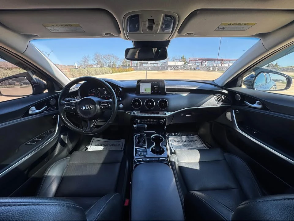 2019 Kia Stinger - Image 8 of 20