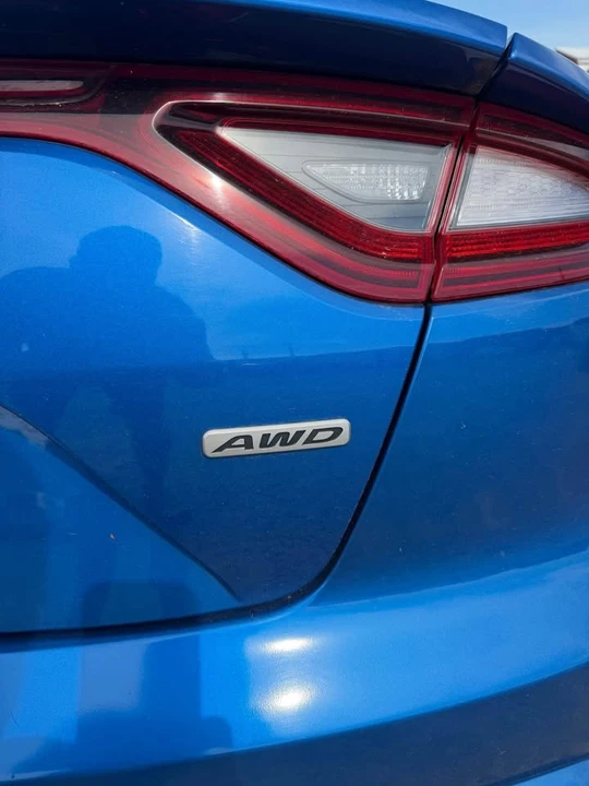 2019 Kia Stinger - Image 7 of 15