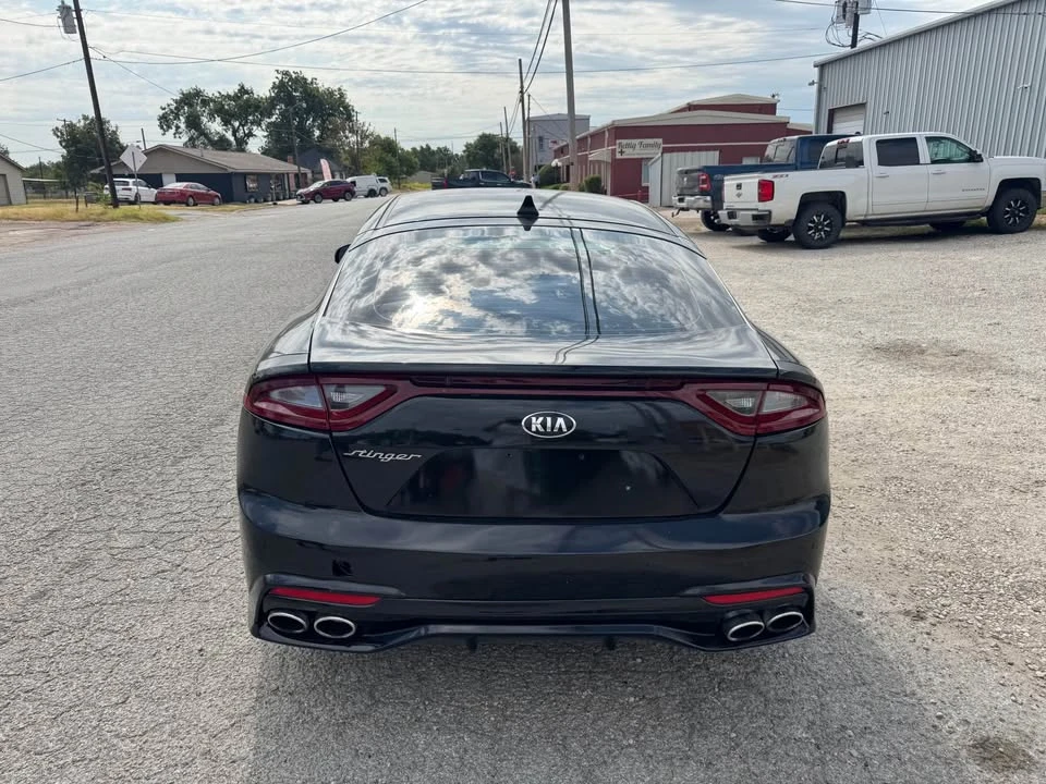 2019 Kia Stinger - Image 19 of 20