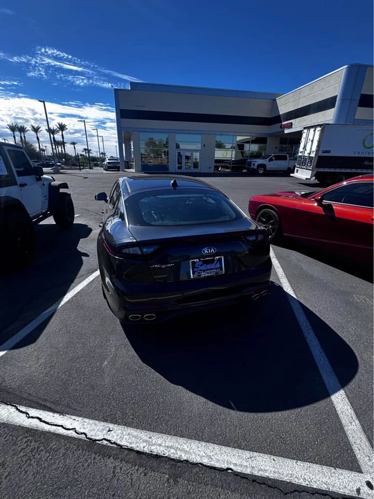 2019 Kia Stinger - Image 6 of 7