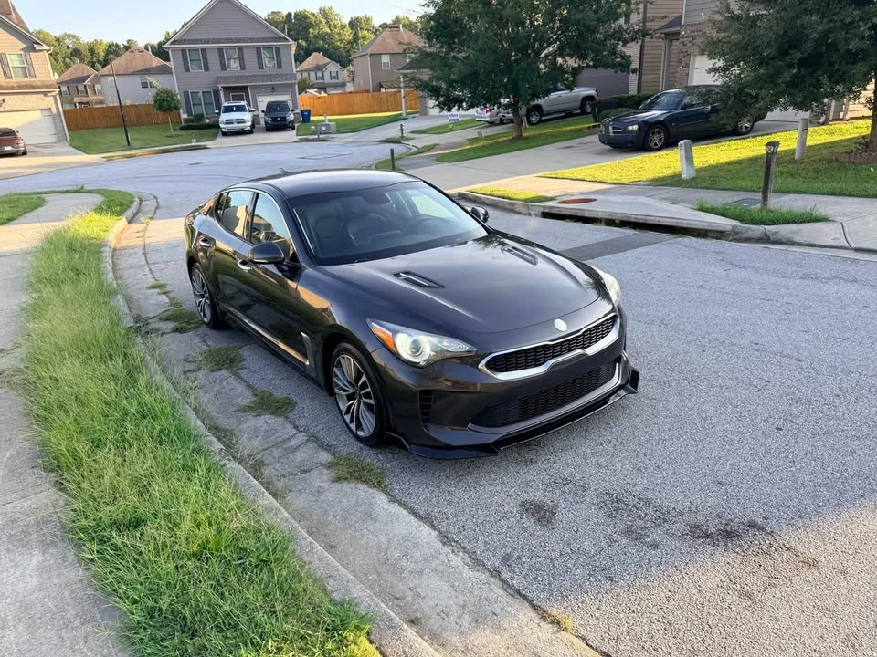 2019 Kia Stinger - Image 4 of 16