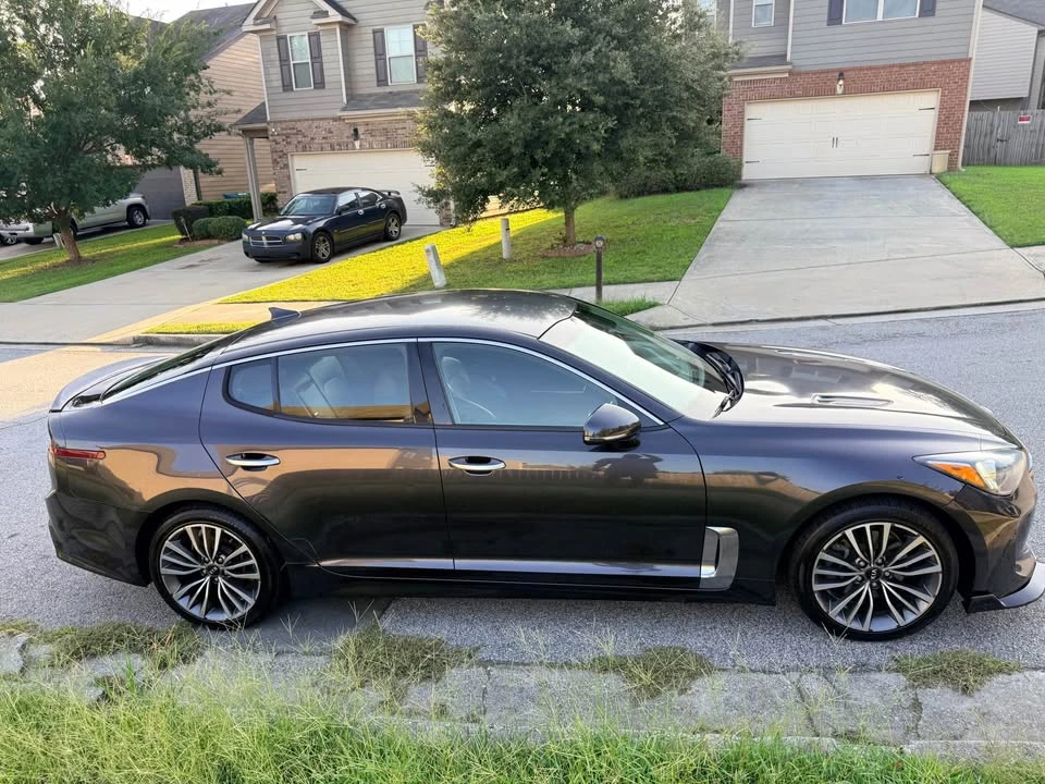 2019 Kia Stinger - Image 3 of 16