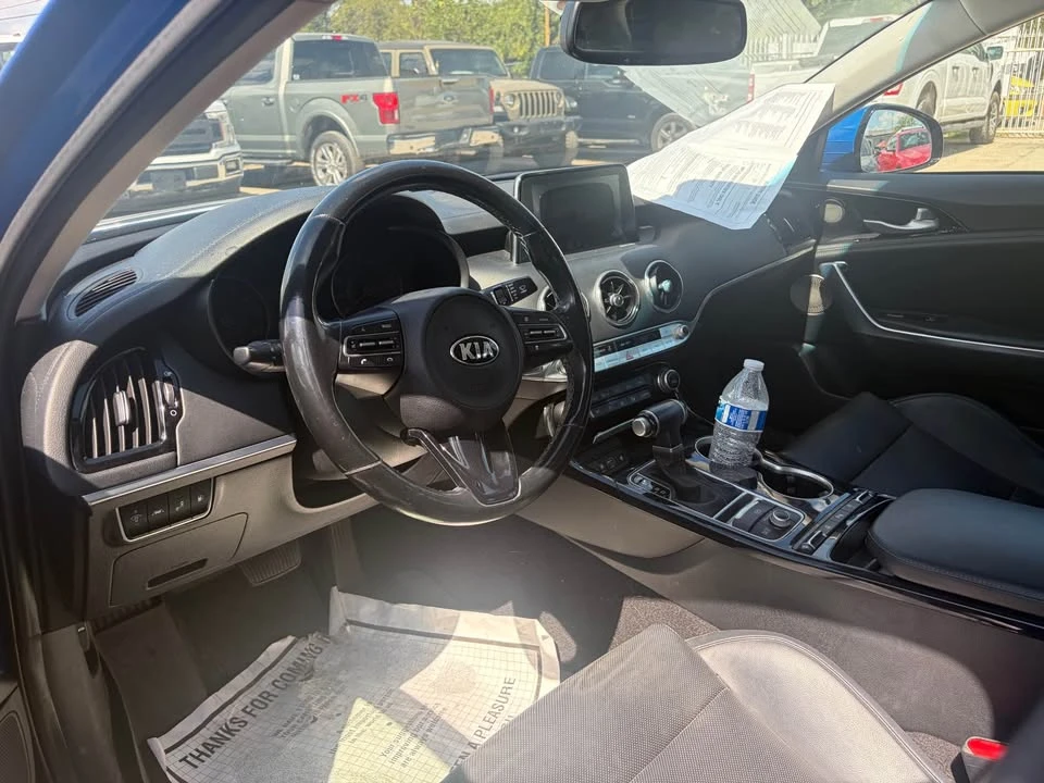 2019 Kia Stinger - Image 7 of 8