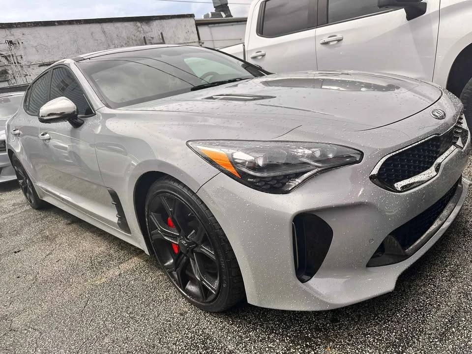 2019 Kia Stinger - Image 12 of 20