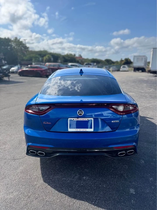2019 Kia Stinger - Image 5 of 11