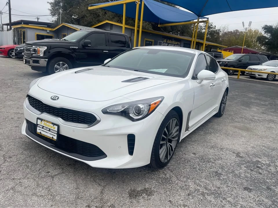 2019 Kia Stinger - Image 6 of 19