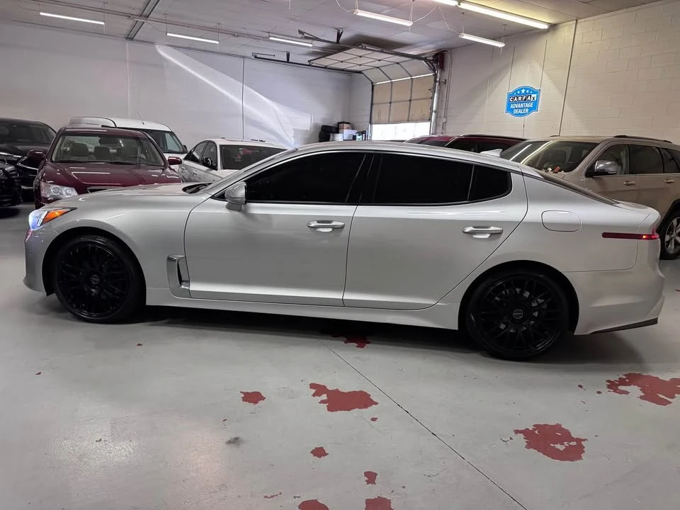 2019 Kia Stinger - Image 6 of 20