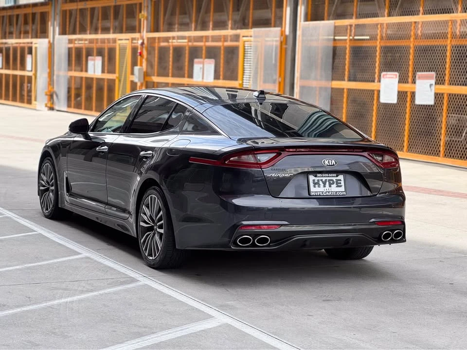 2019 Kia Stinger - Image 5 of 19