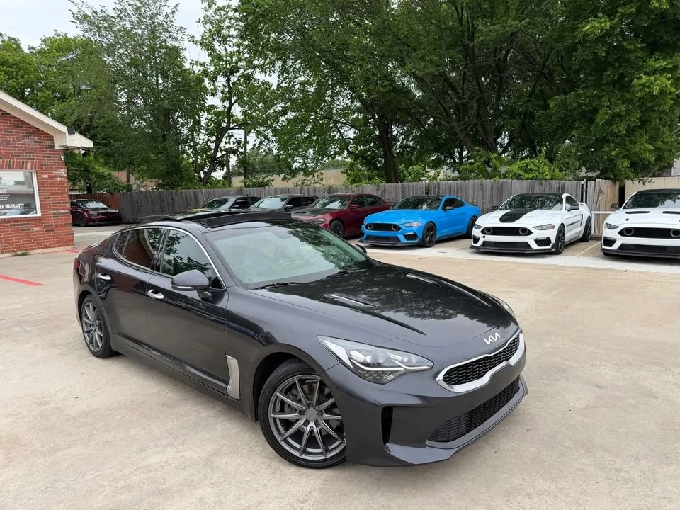 2019 Kia Stinger - Image 5 of 19