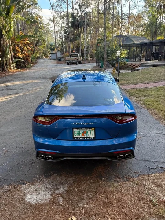 2019 Kia Stinger - Image 4 of 13