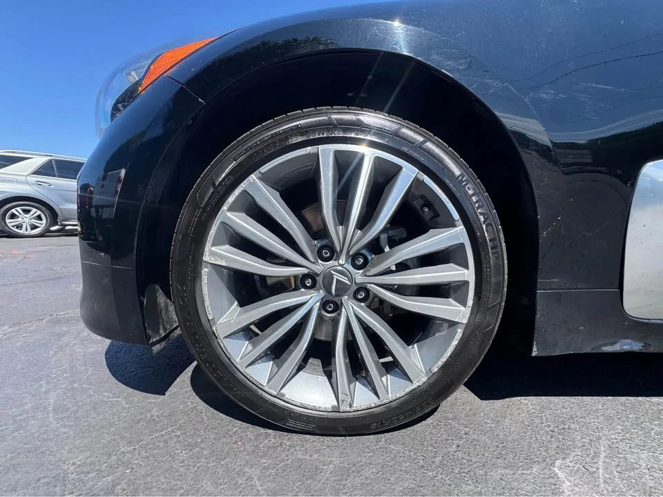 2019 Kia Stinger - Image 17 of 19