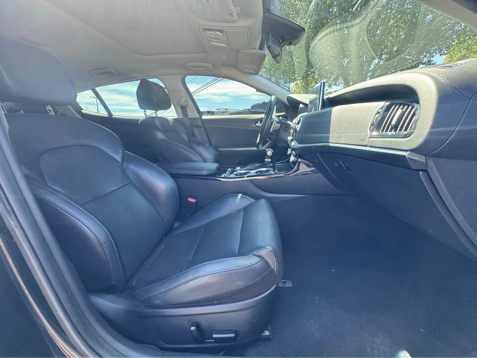 2019 Kia Stinger - Image 13 of 19