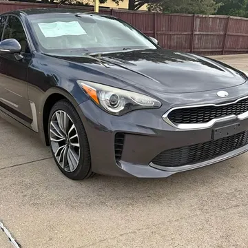 2019 Kia Stinger Sedan