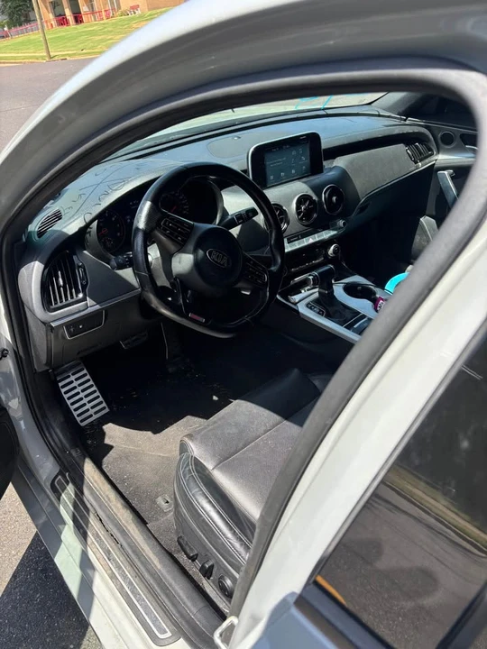 2019 Kia Stinger - Image 5 of 6