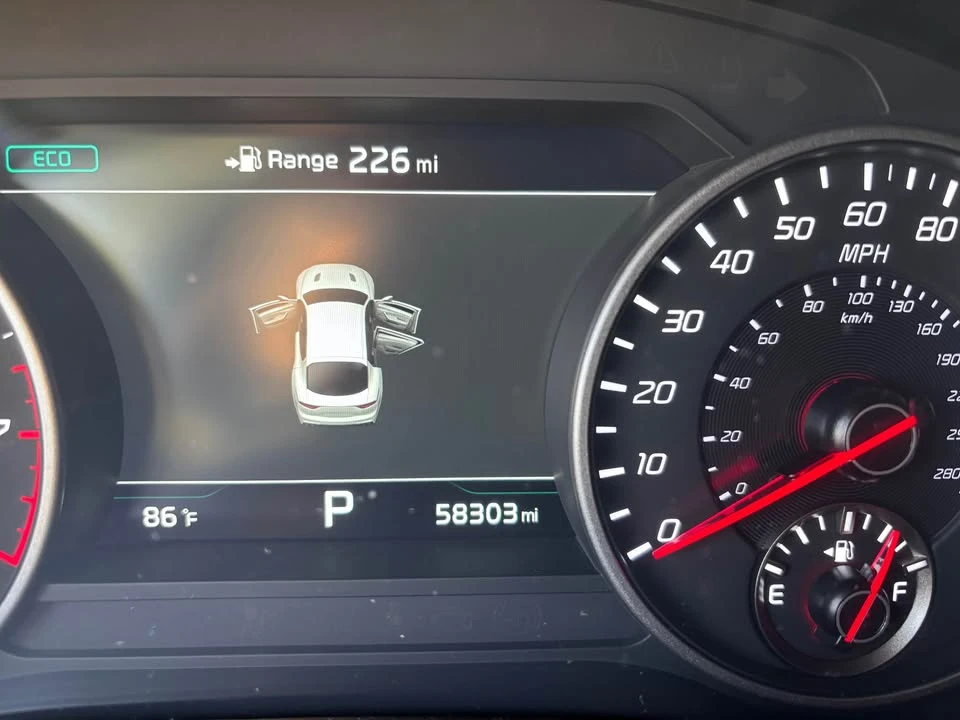 2019 Kia Stinger - Image 4 of 6