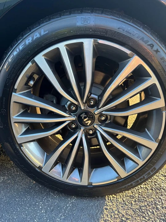 2019 Kia Stinger - Image 7 of 13