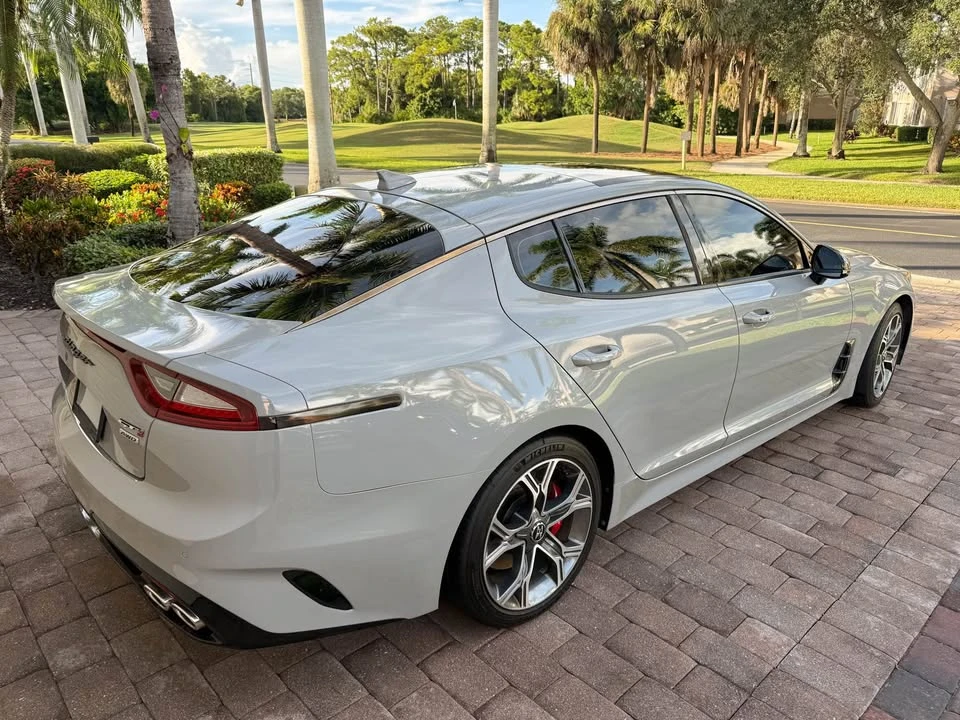 2019 Kia Stinger - Image 3 of 14