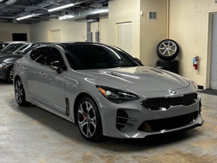 2019 Kia Stinger - Image 3 of 18