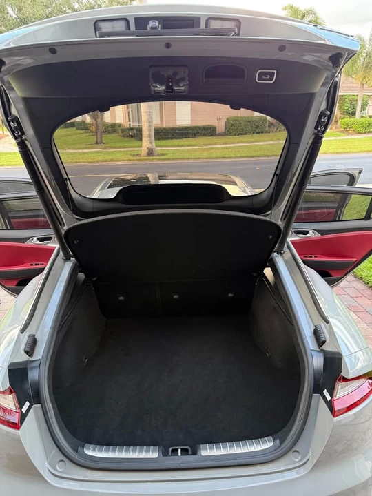 2019 Kia Stinger - Image 14 of 14