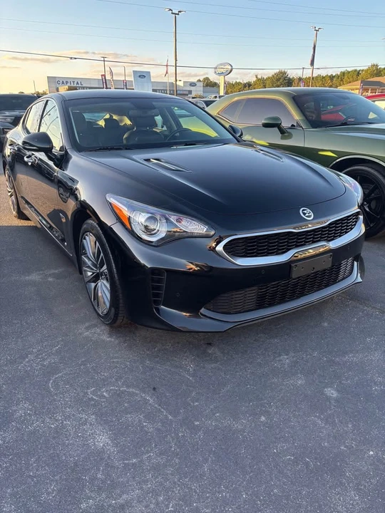 2019 Kia Stinger - Image 3 of 13