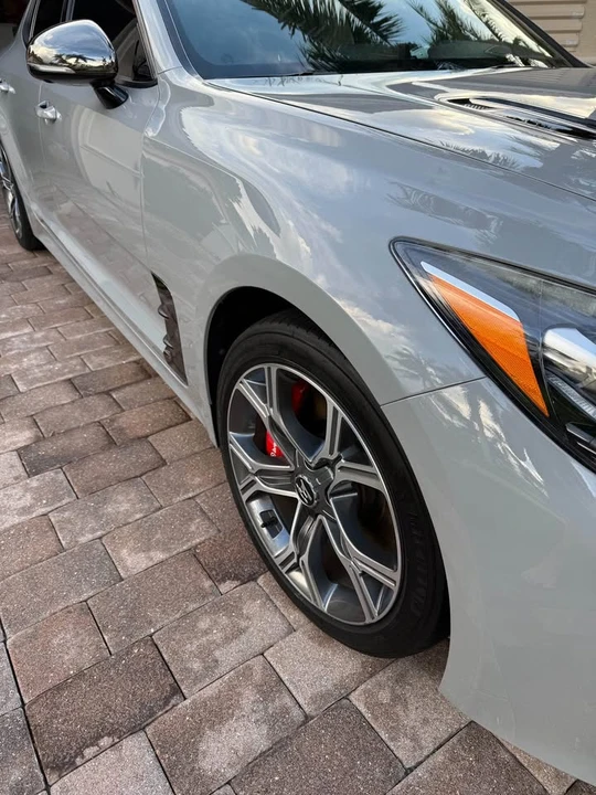 2019 Kia Stinger - Image 7 of 14