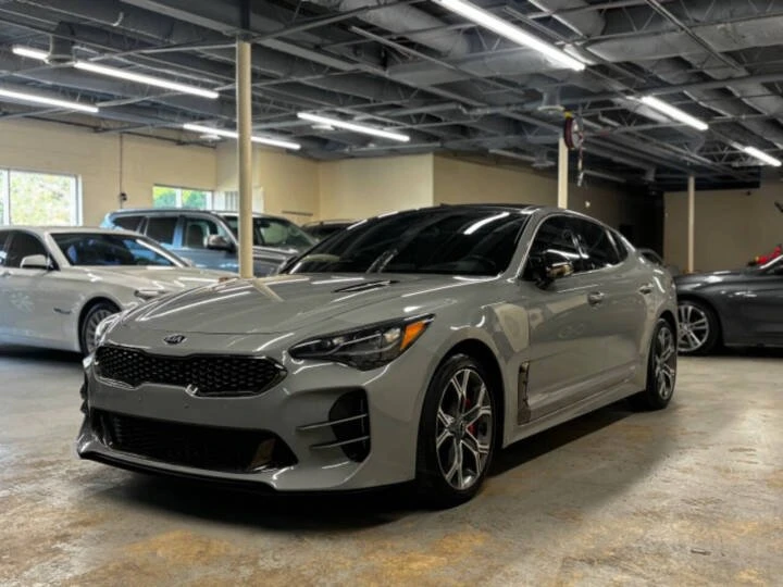 2019 Kia Stinger - Image 6 of 18