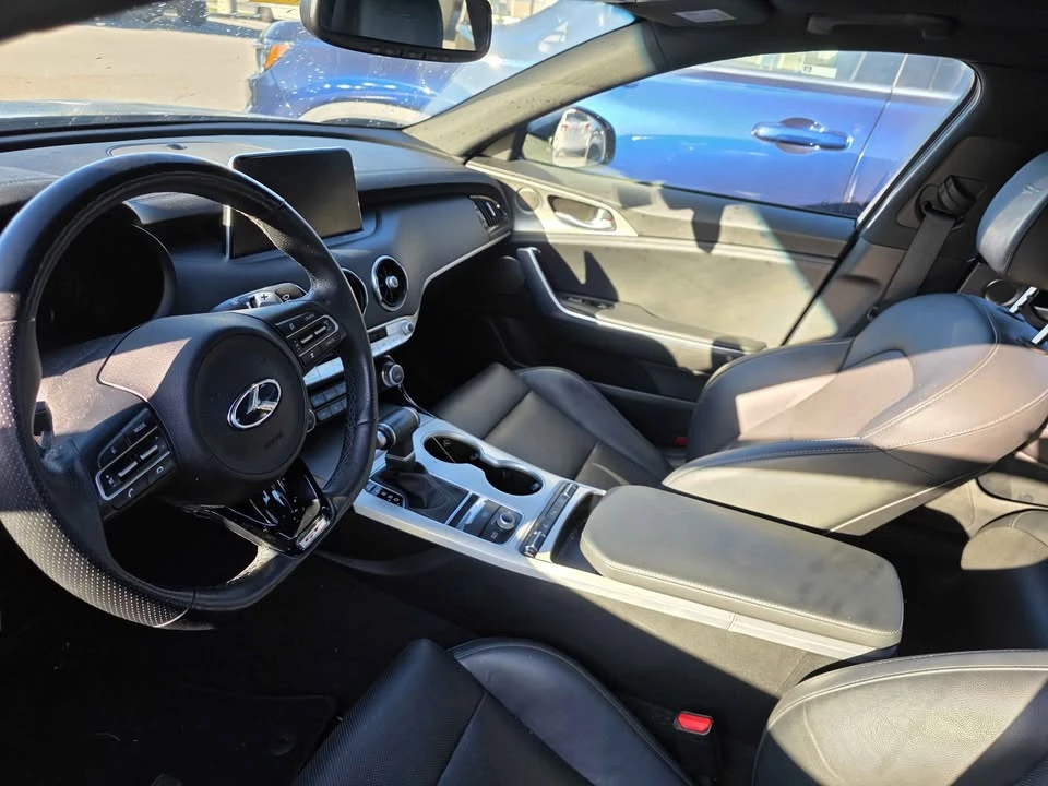 2019 Kia Stinger - Image 5 of 7