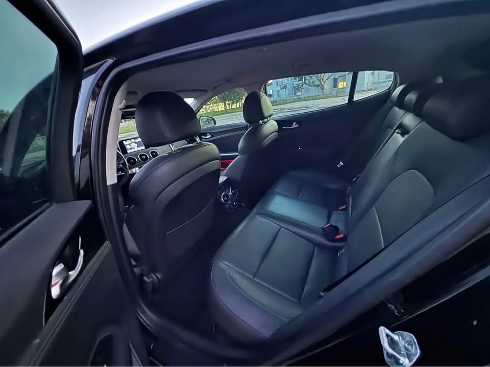 2019 Kia Stinger - Image 9 of 9